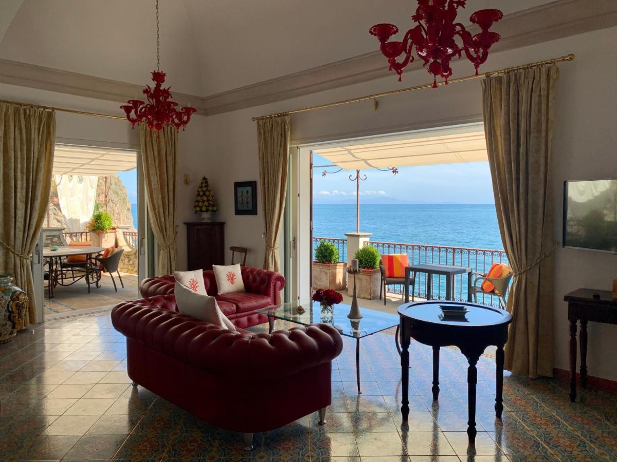 Villa Le Baste Фуроре Екстериор снимка