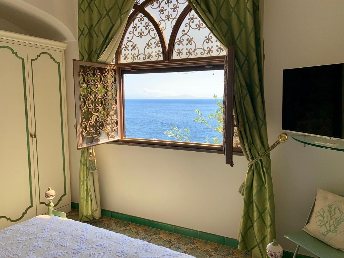 Villa Le Baste Фуроре Екстериор снимка